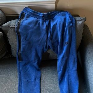 Blue Nike tech fleece
